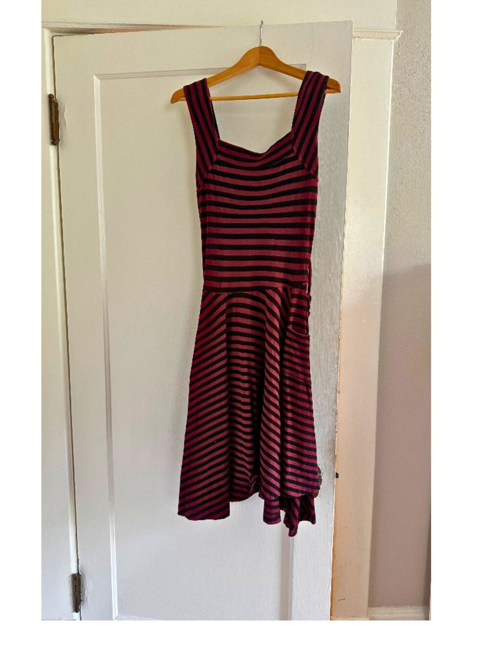 Effie's Heart Dolce Vita dress with stripes - size M